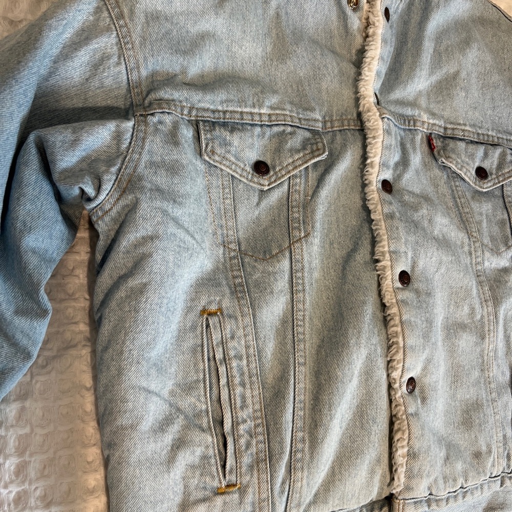 Vintage Levi’s Sherpa Fleece Trucker Light Denim Jacket 70609 USA Sz L - Picture 10 of 12